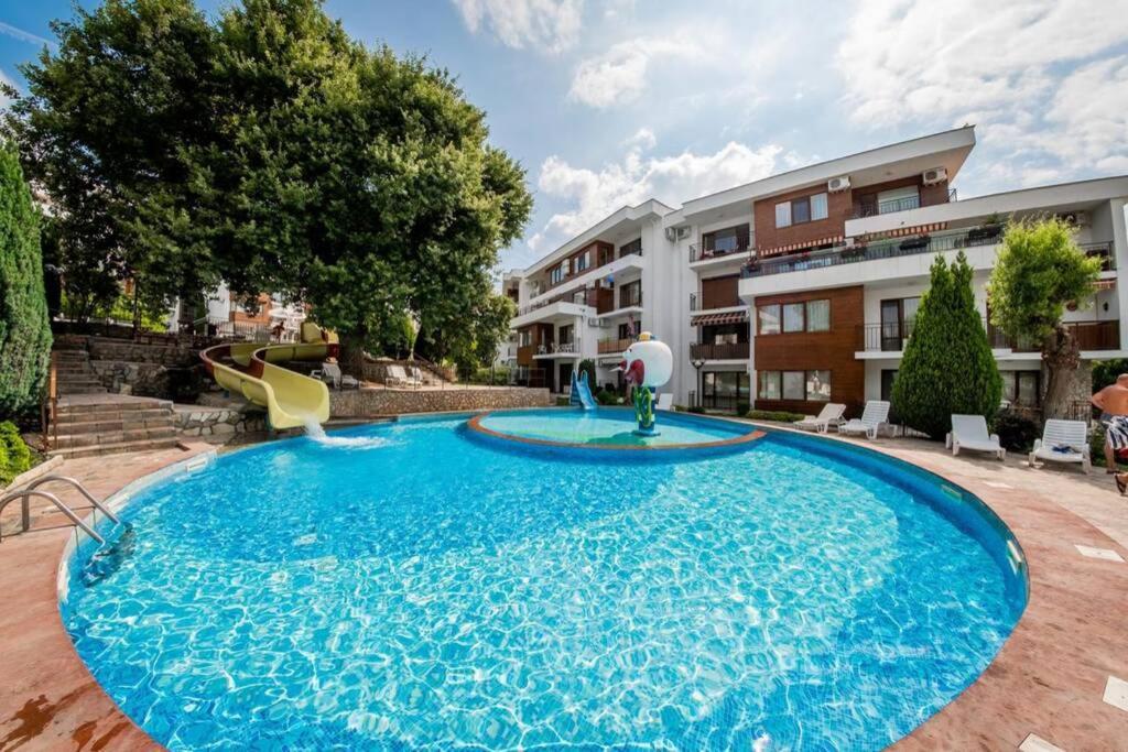 Messambria Fort Beach - Premium Apartments Елените Экстерьер фото