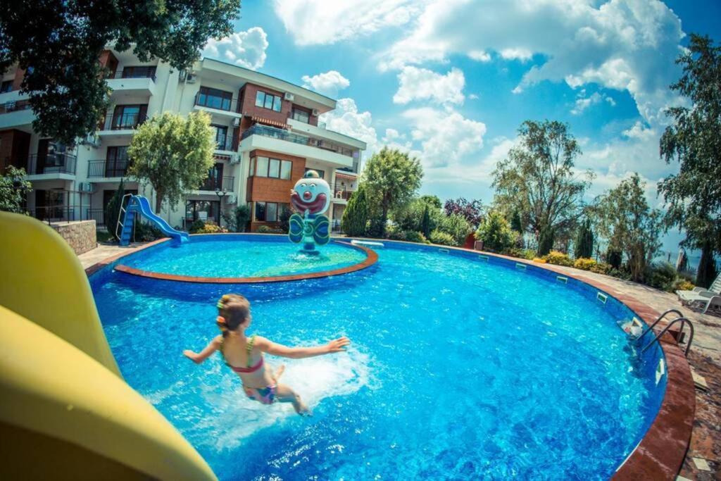 Messambria Fort Beach - Premium Apartments Елените Экстерьер фото